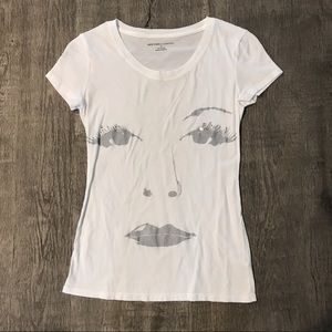 Like new, New York & Company Graphic T